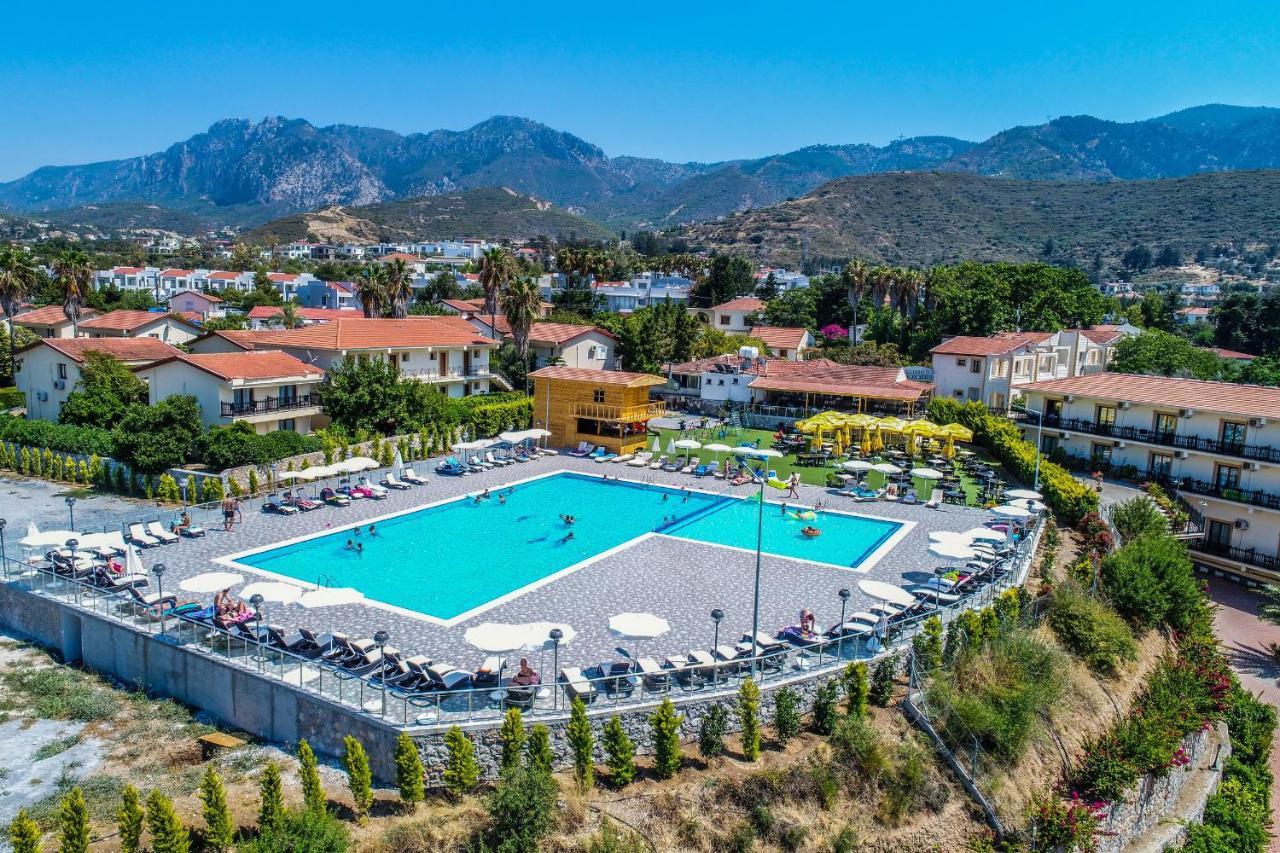 Riverside Garden Resort & Suna'S Beach Club Krini Exterior foto