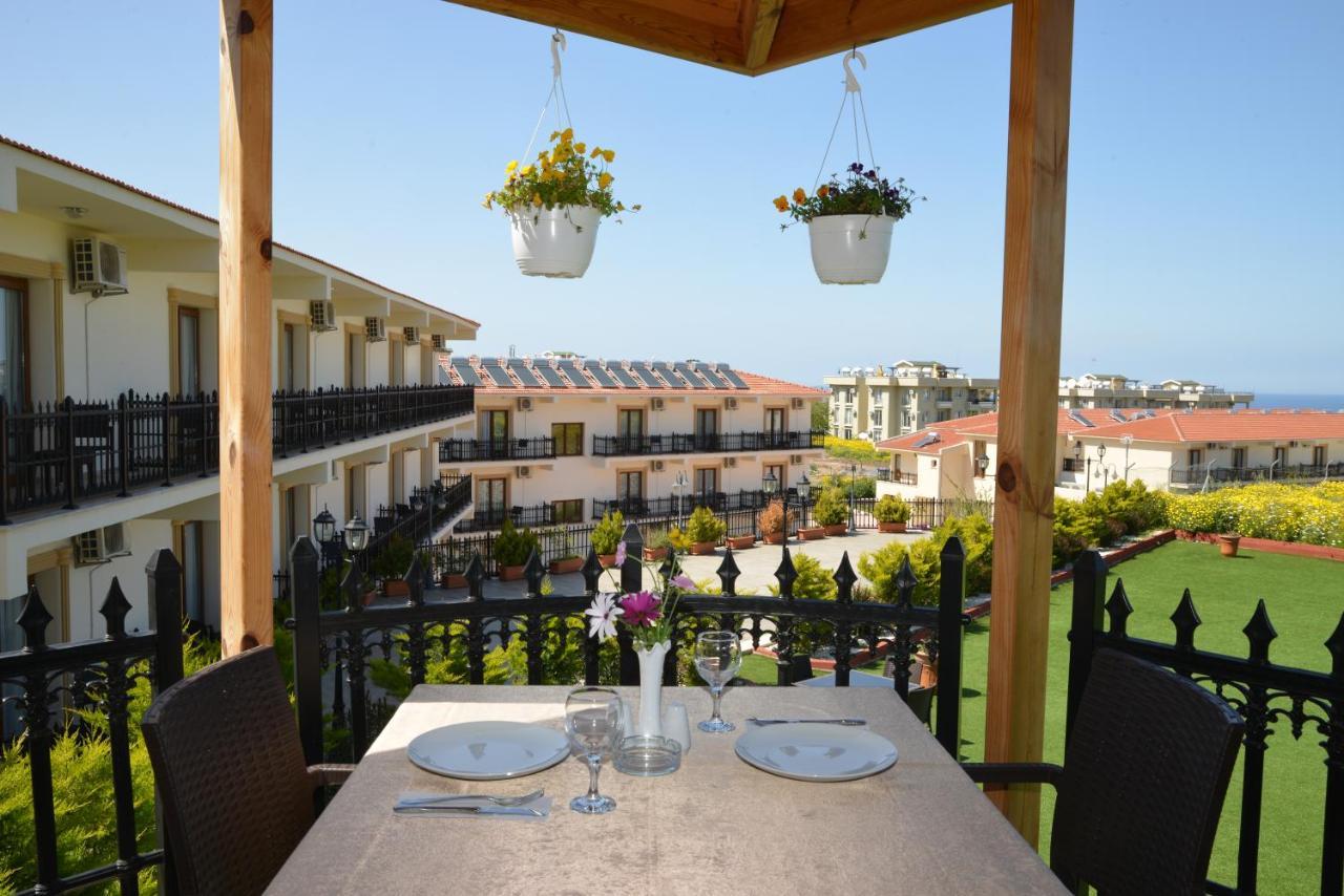 Riverside Garden Resort & Suna'S Beach Club Krini Exterior foto