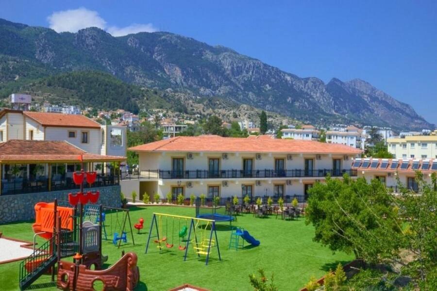 Riverside Garden Resort & Suna'S Beach Club Krini Exterior foto